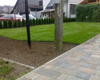 ureditev zelenice 2.jpg